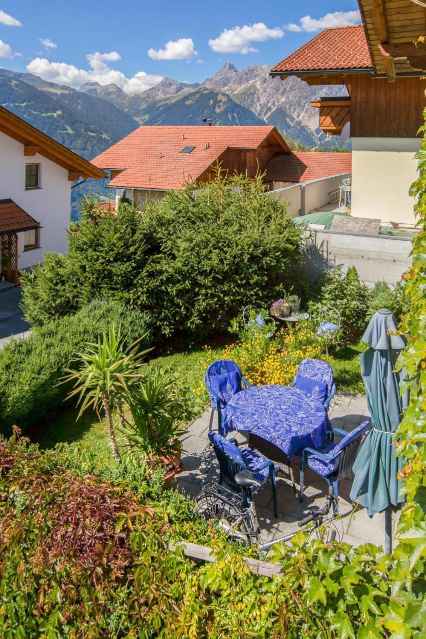 Haus Battlogg Daire Bartholomäberg Dış mekan fotoğraf